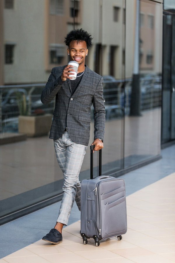 Comment organiser votre valise pour votre voyage ?